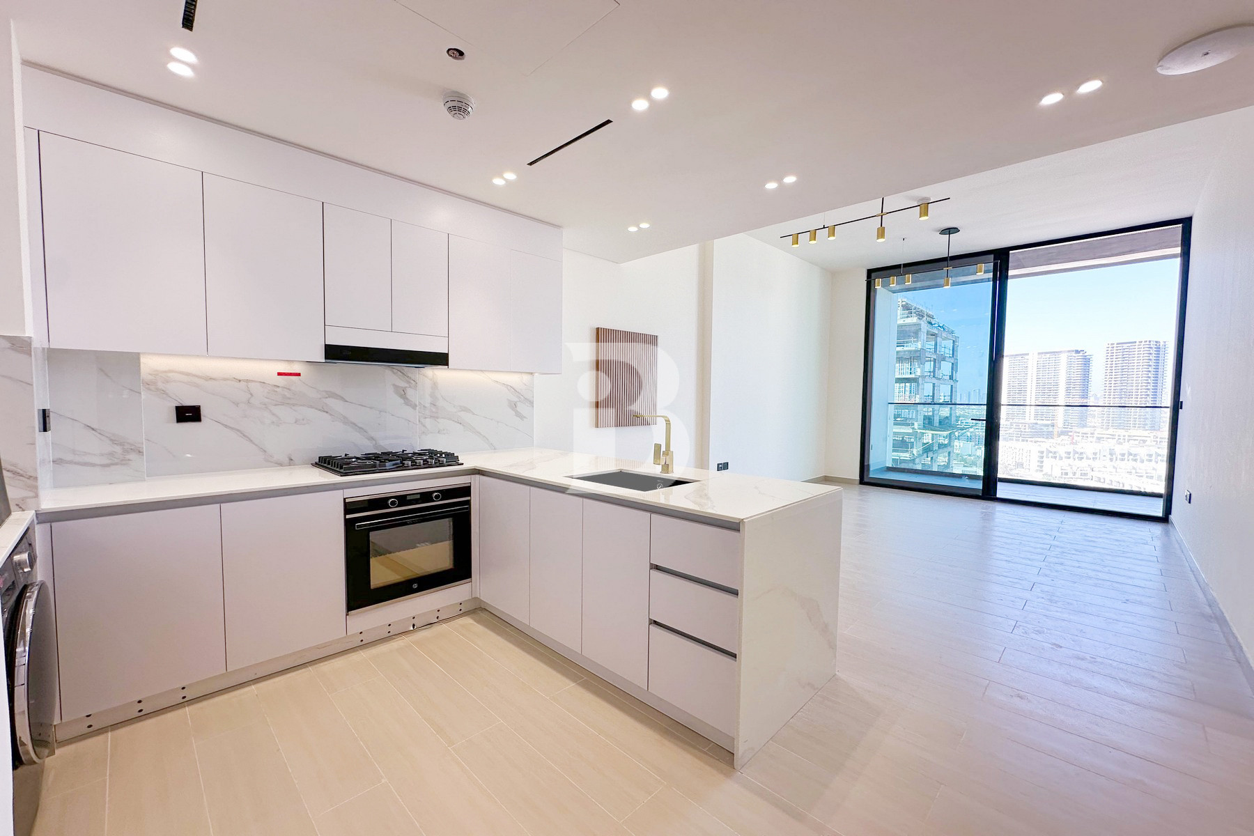 1 BR | Brand New | High Floor | Balcony