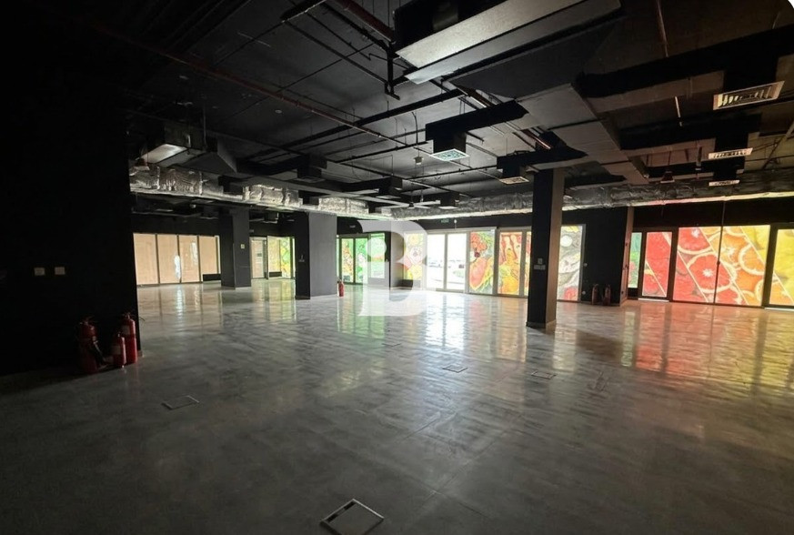 Flagship Retail  | Vacant | Ready to Operate