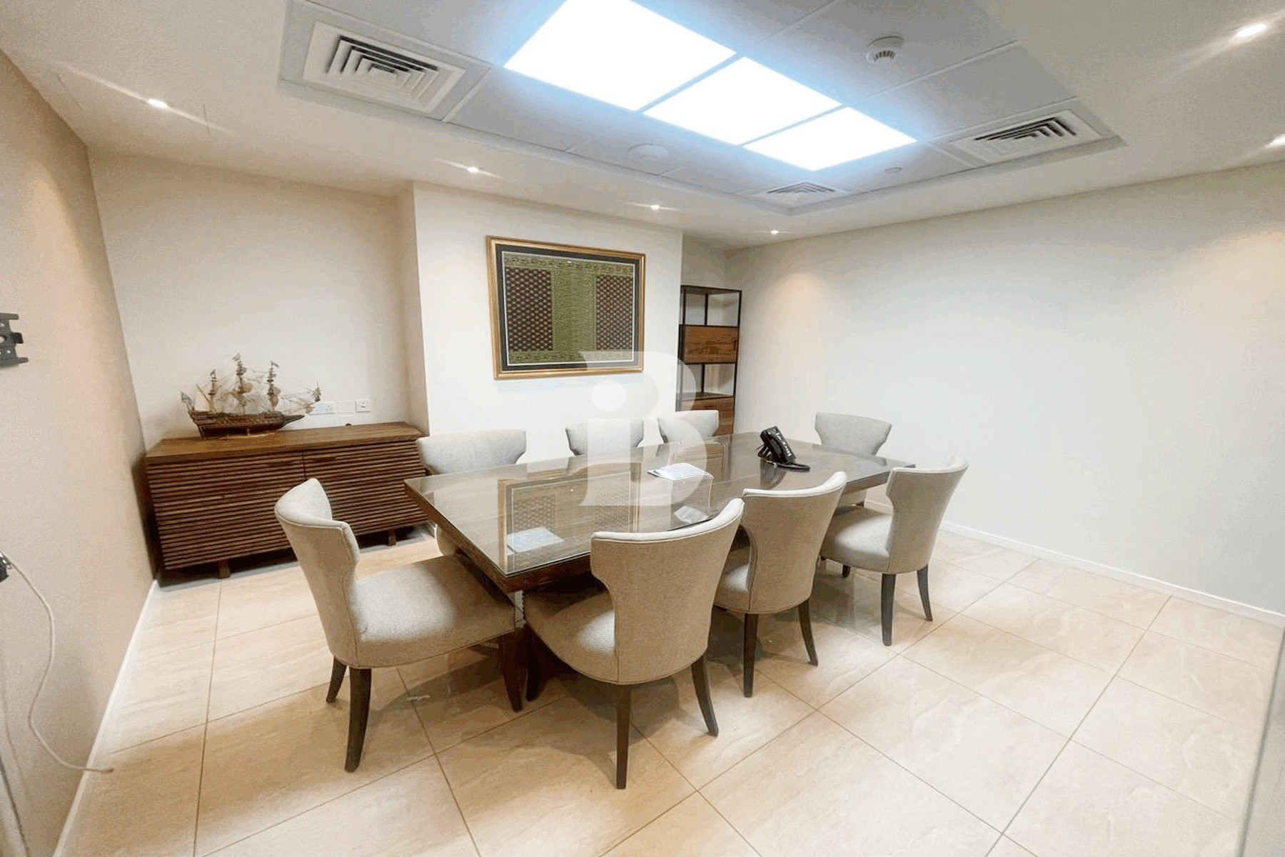 Fully Furnished | Water views | 10 Parkings