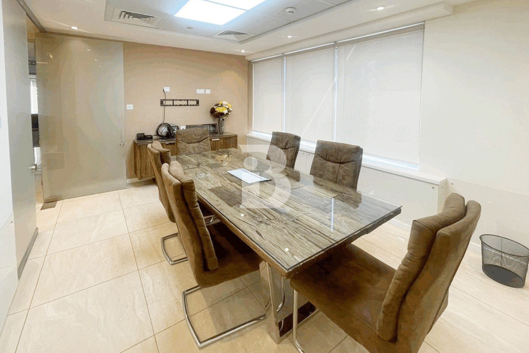 Fully Furnished | Water views | 10 Parkings