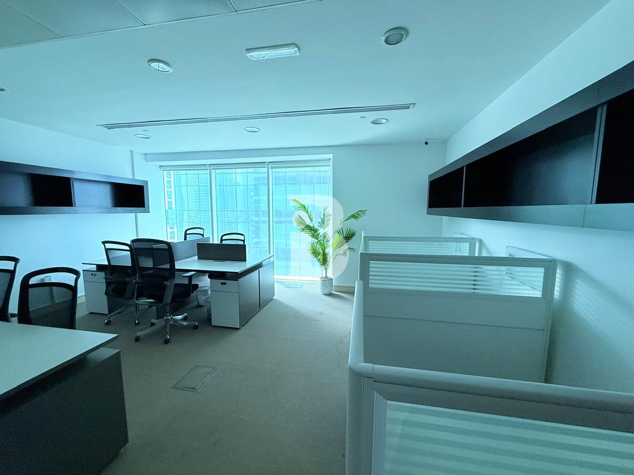 Fully Furnished I Spacious office I SZR Road