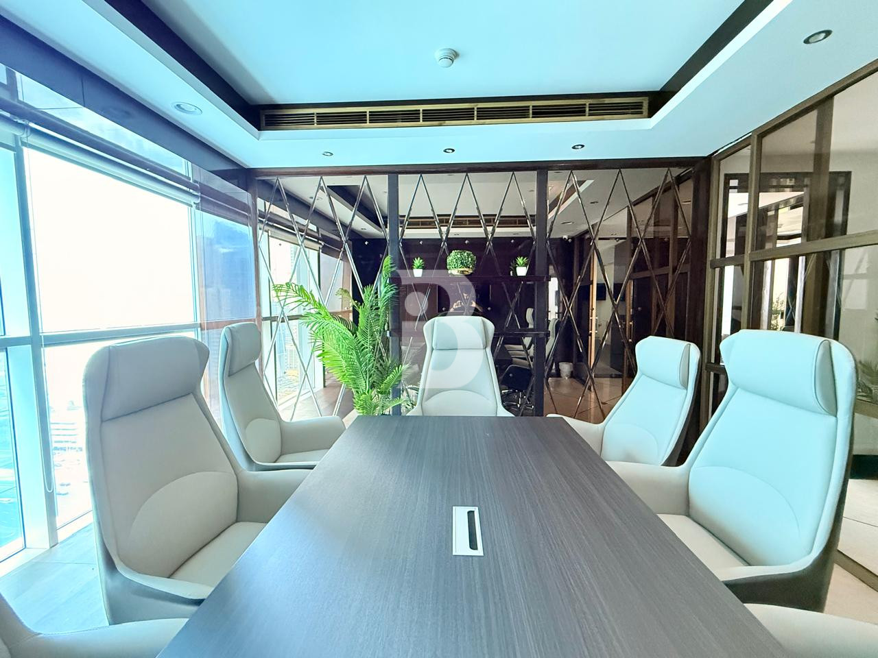 Fully Furnished I Spacious office I SZR Road