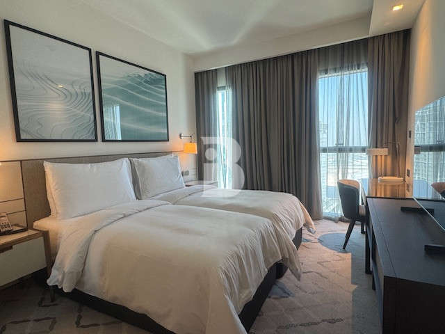 BURJ KHALIFA AND CREEK VIEWS  | SKY COLLECTION