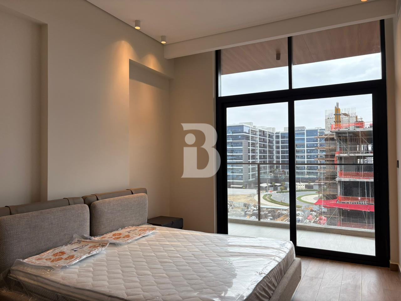 FURNISHED | LUXURY LIVING | BRAND NEW | VACANT