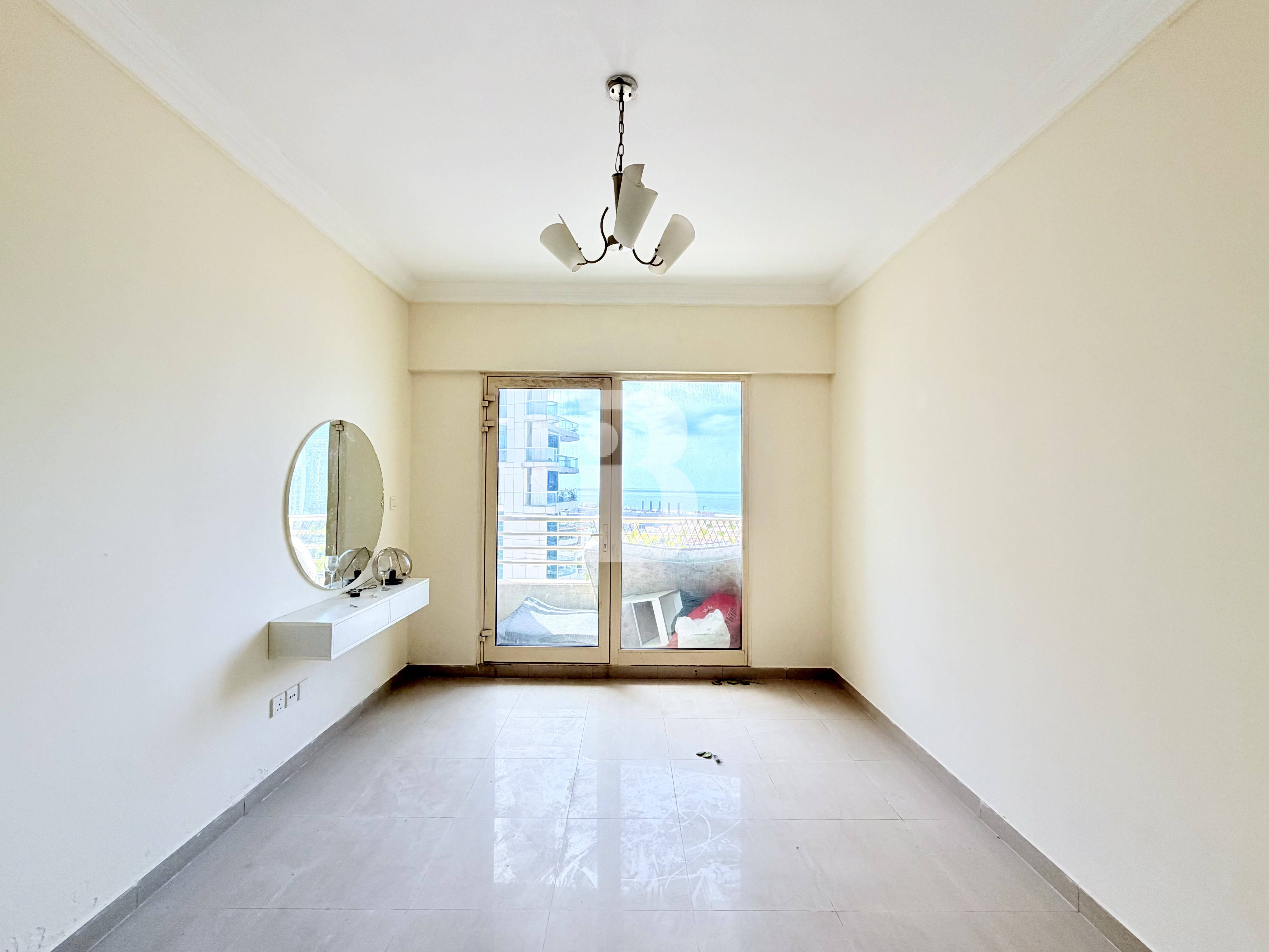 Renovated Soon | Sea Views | Vacant Unit 2