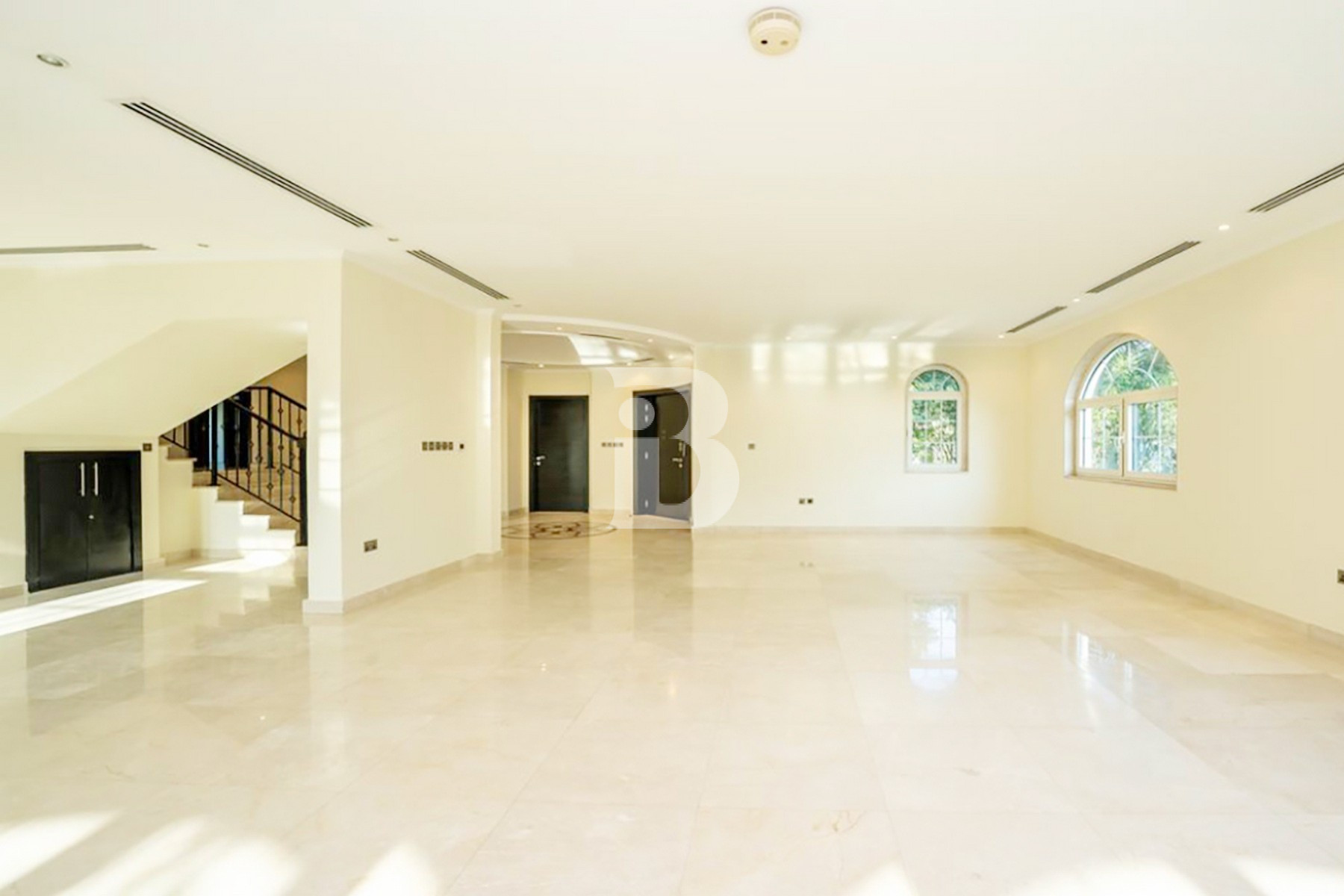 Close to Park | 5BR Villa with Pool | Upgraded