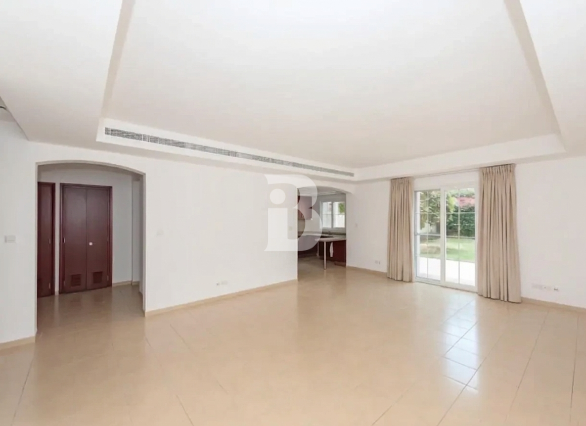 Spacious 3BR| Single Row Privacy| Prime Al Reem 1