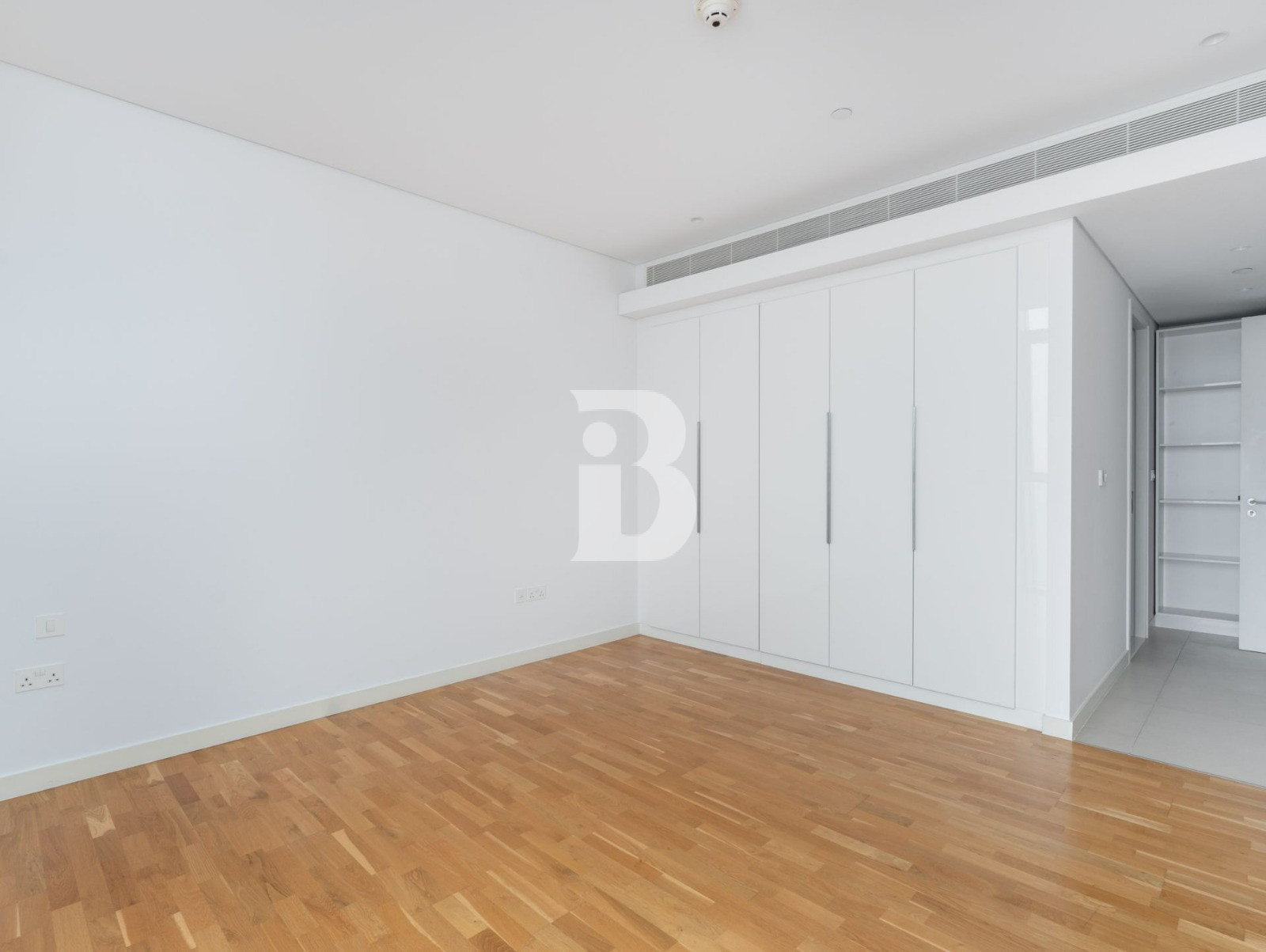 Stunning 4 Bedroom | Sea Views | Inquire Now