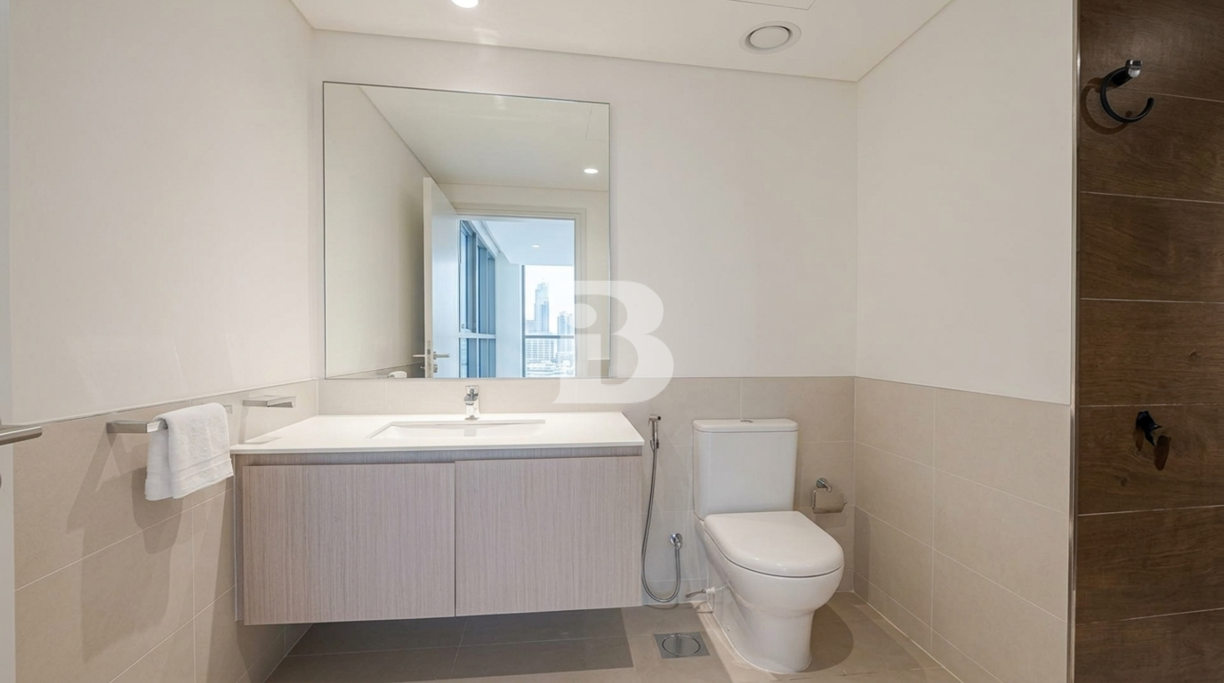 Ready to move | Spacious | High floor