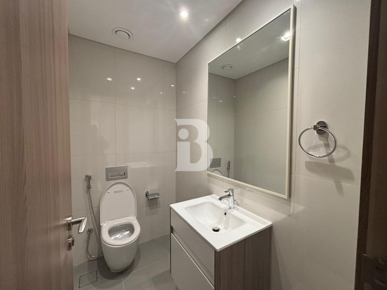 Full Lagoon View | Lower Floor | Unfurnished