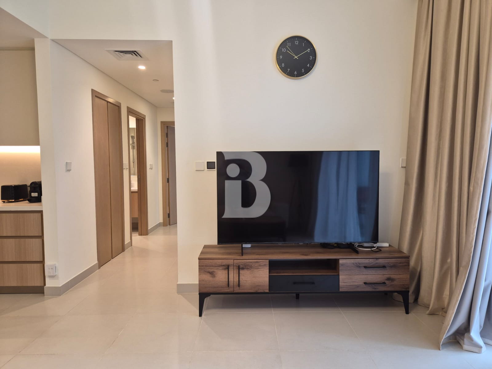 Brand New | Luxury Furniture | Pool &amp; Park View