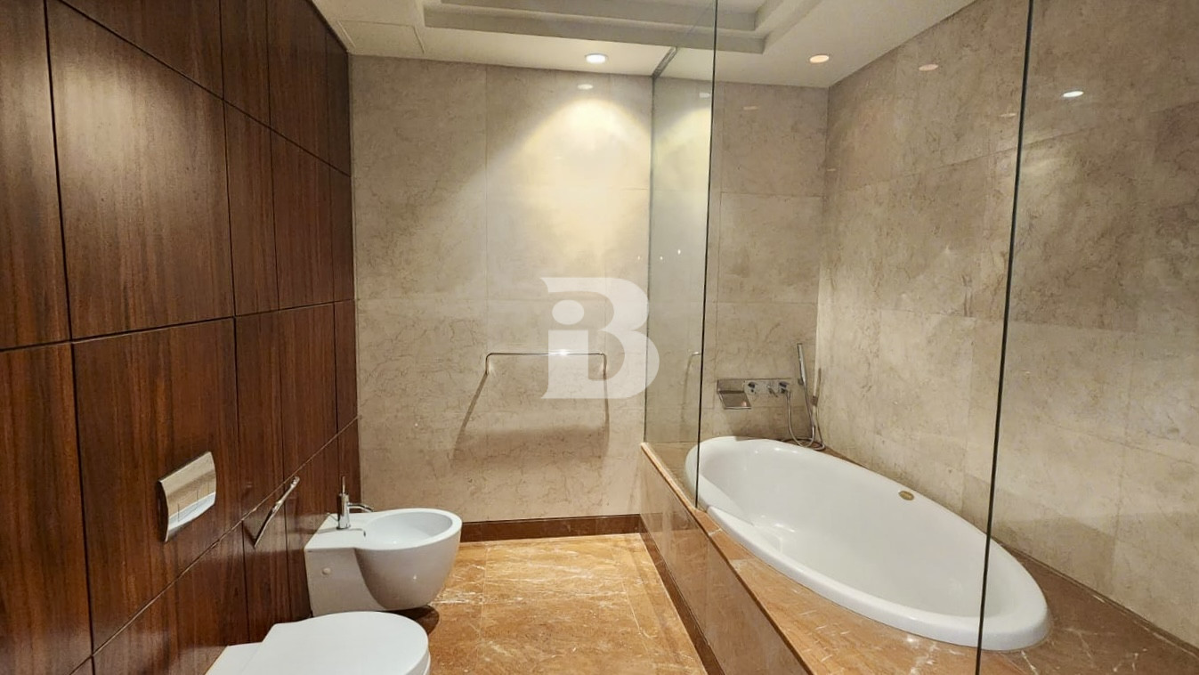 Duplex | Villa in the Sky | 10,000+ Sqft 24