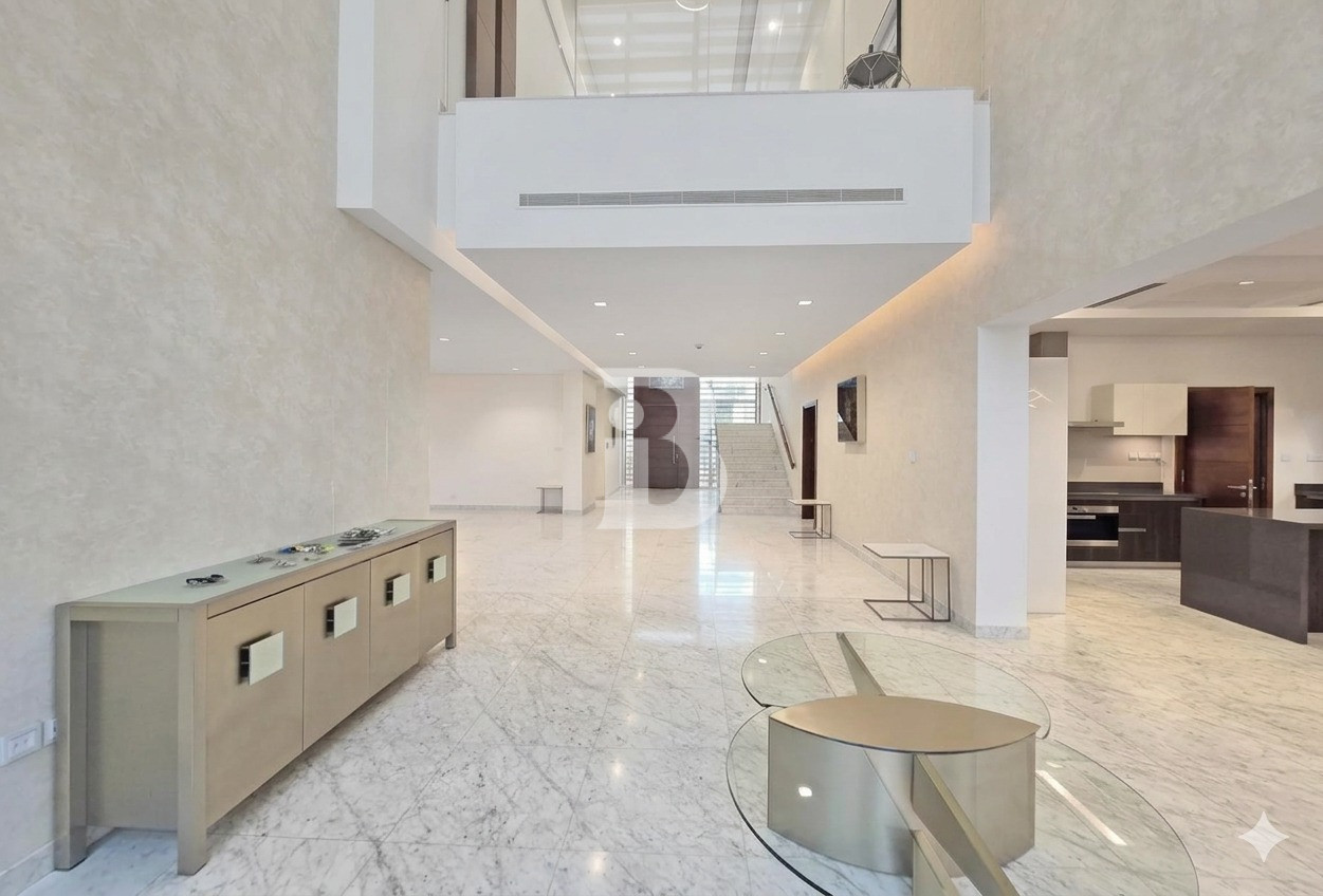 Stunning 5BR Villa | Unfurnished | Inquire Now