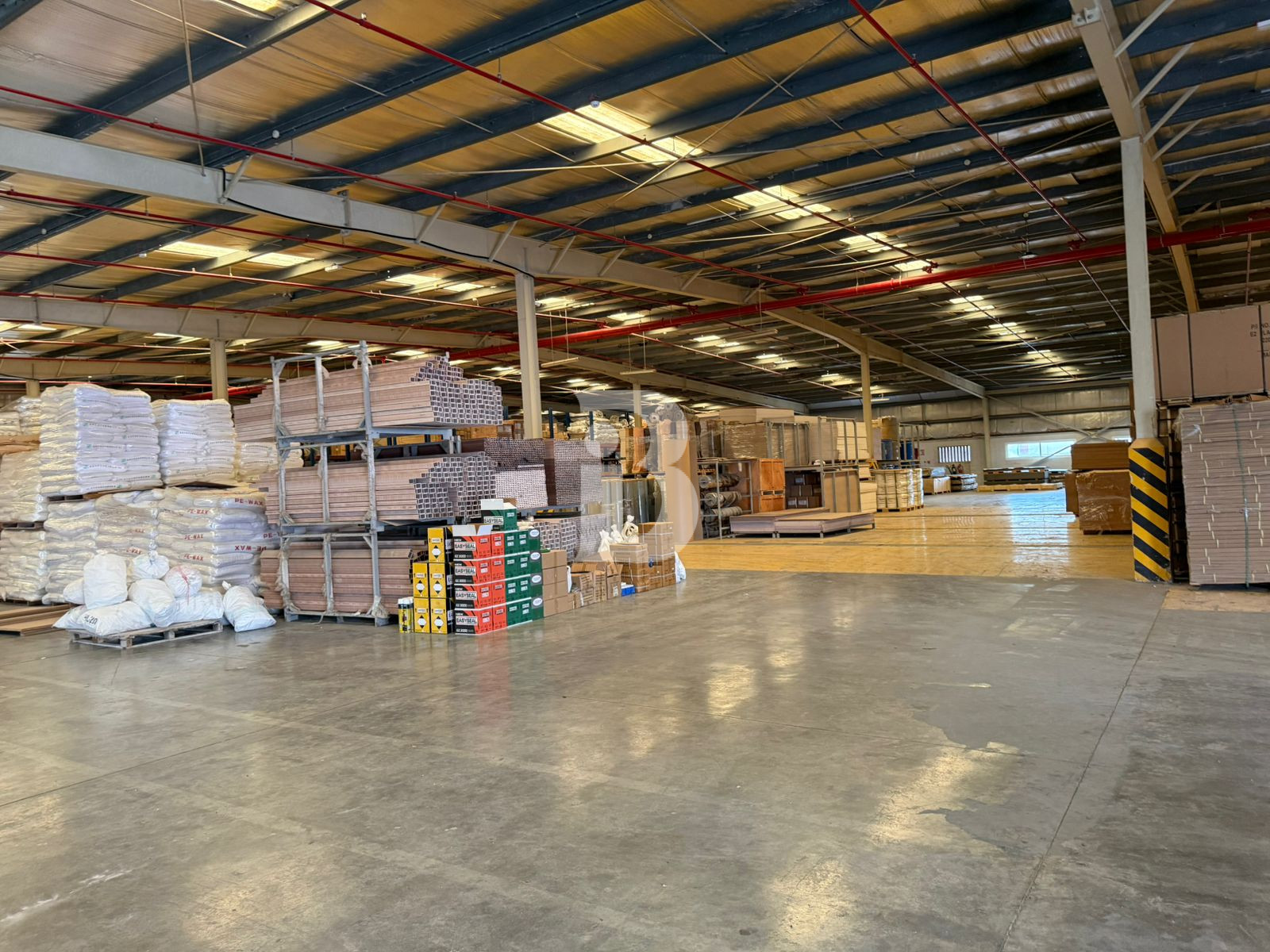JAFZA Industrial Warehouse | 2000 KW Power