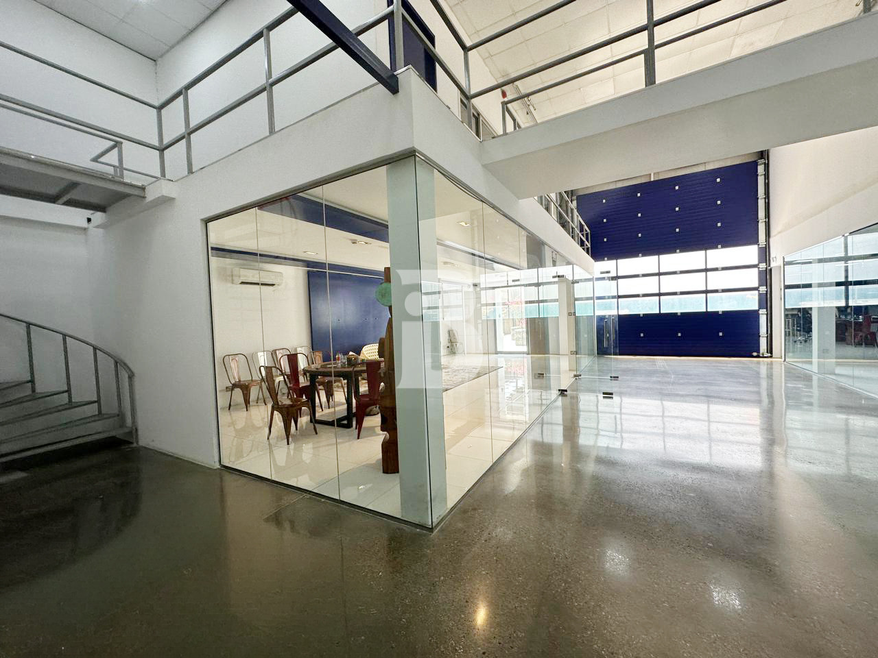 Prime Warehouse Complex |Al Quoz |Main Road Facing
