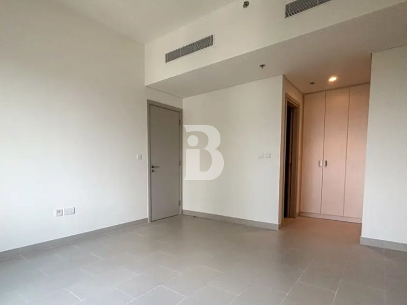 SPACIOUS 3 BR | BRAND NEW | PARK ACCESS