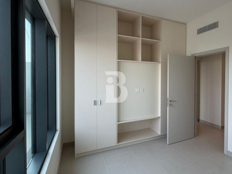 SPACIOUS 3 BR | BRAND NEW | PARK ACCESS