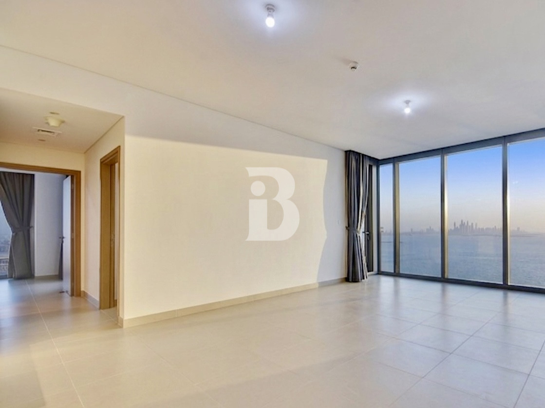 Sea View | Spacious &amp; Bright | Vacant