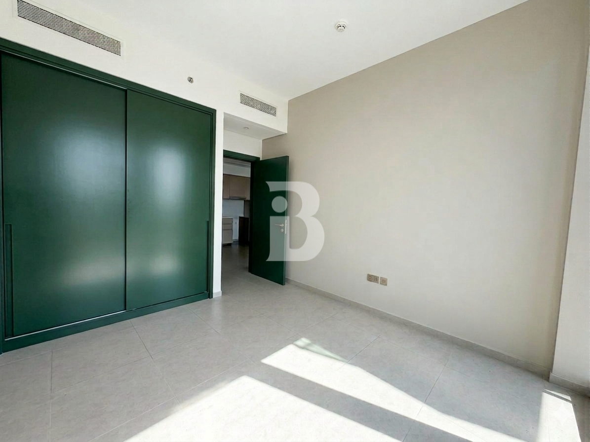 CLASSY 1BR | LOW PRICE | DOWNTOWN | DEAL