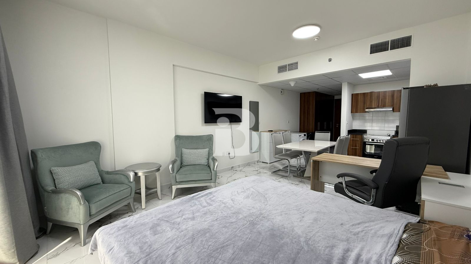 Modern Studio | Fully Furnished | Nice Layout