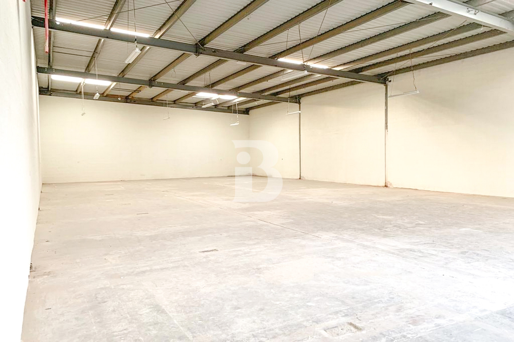 Prime Warehouse  in Al Quoz | High Visibility