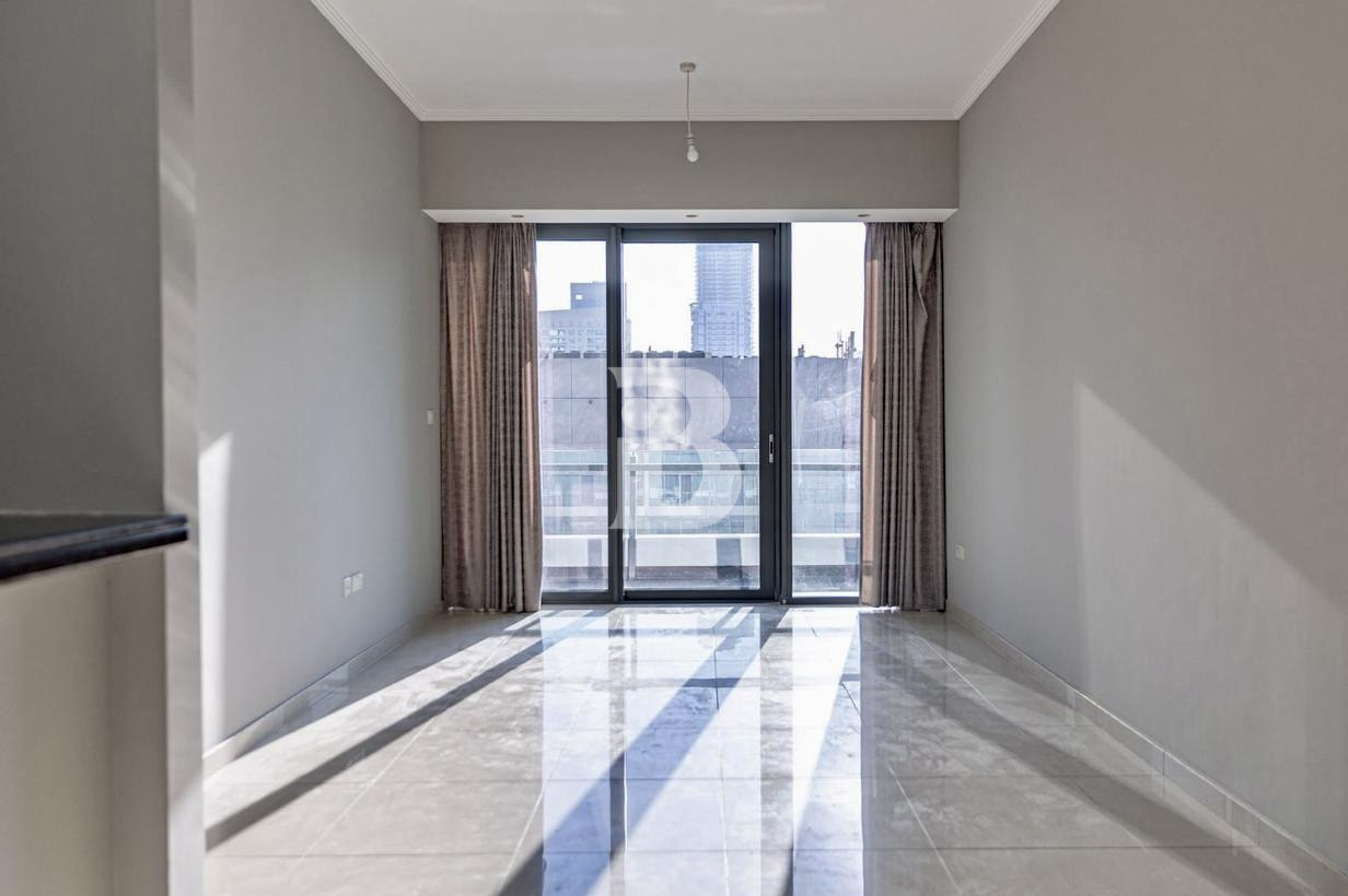 Prime Location | Bright & Spacious | Vacant