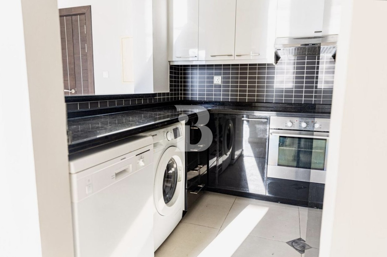 Prime Location | Bright & Spacious | Vacant