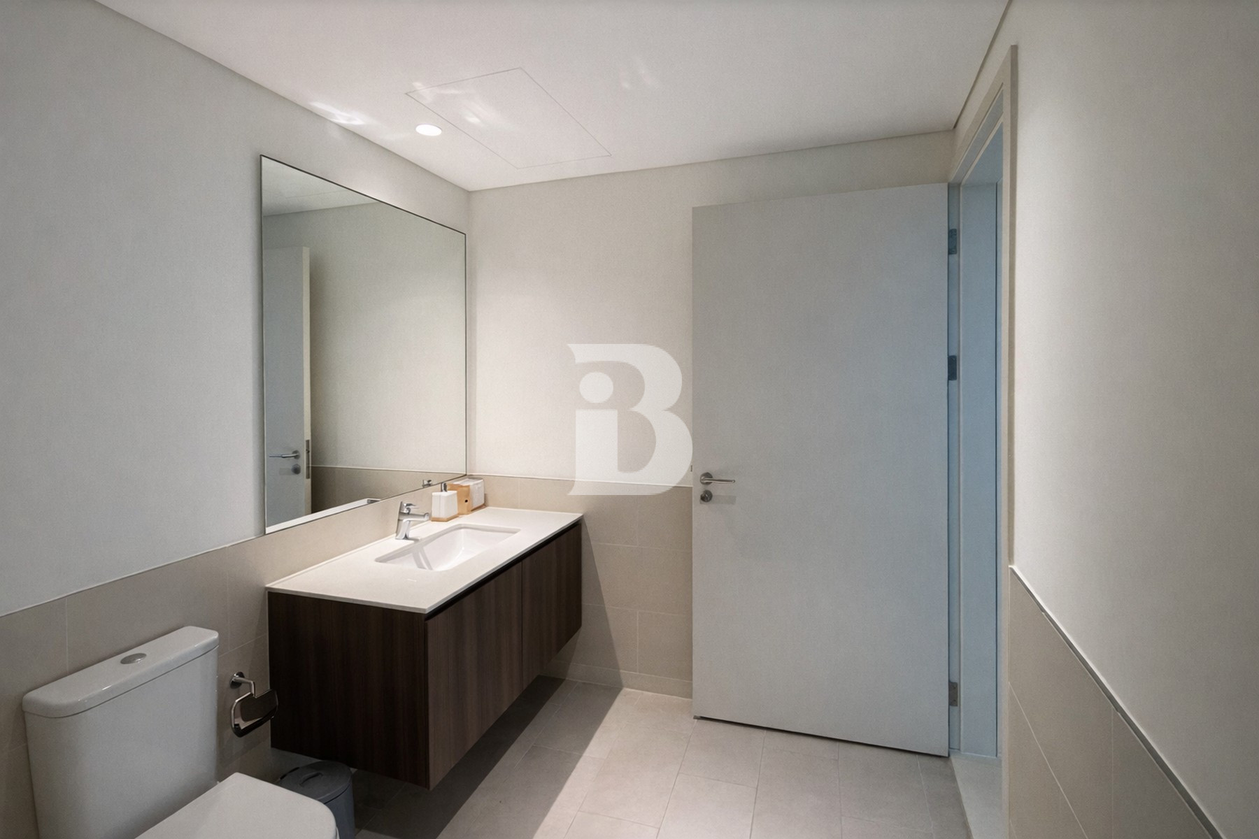 Ready to move | Spacious | High floor