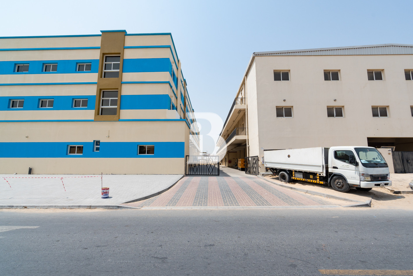 28 Rooms | 6 TO 8 People Capacity |