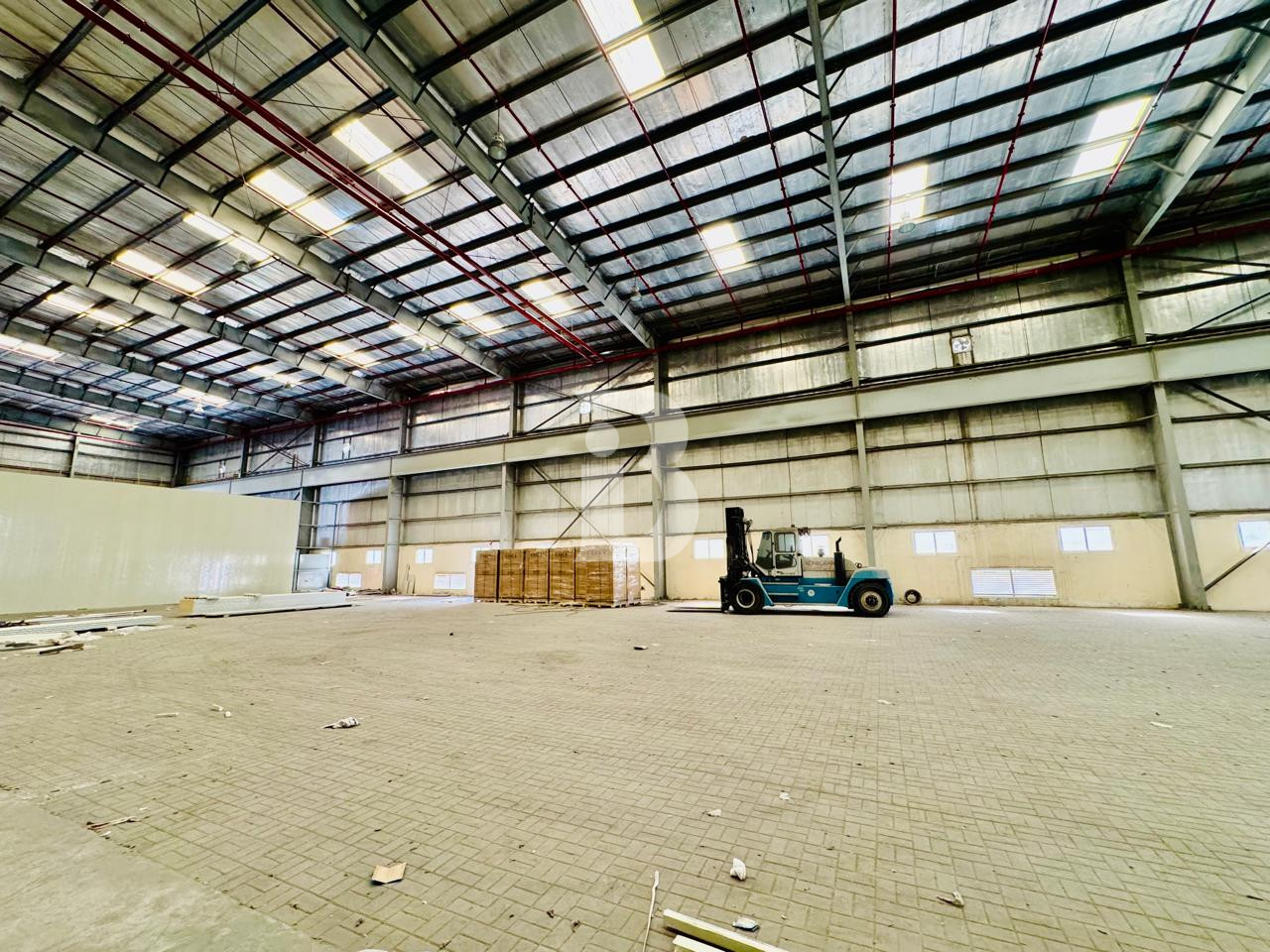 High Power | Standalone | Prime Location