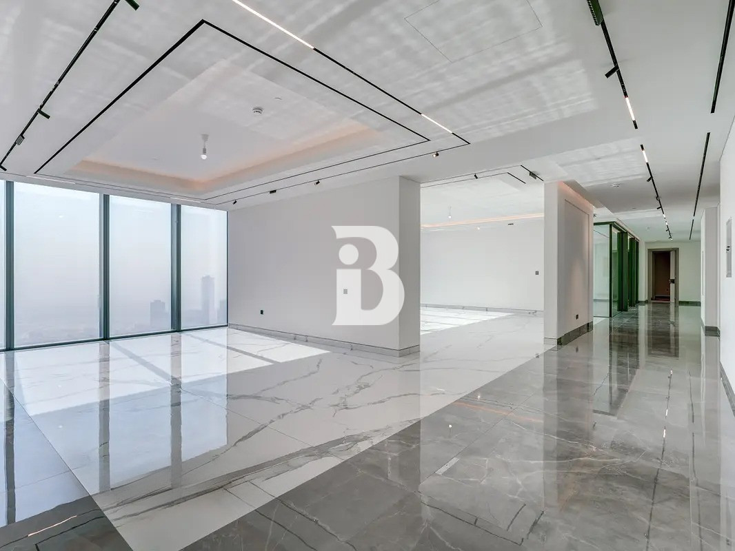 HIGHEST FLOOR I VACANT I MOTIVATED OWNER