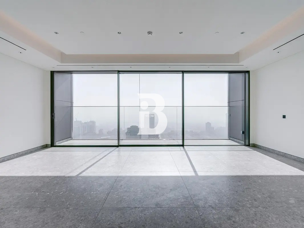 HIGHEST FLOOR I VACANT I MOTIVATED OWNER