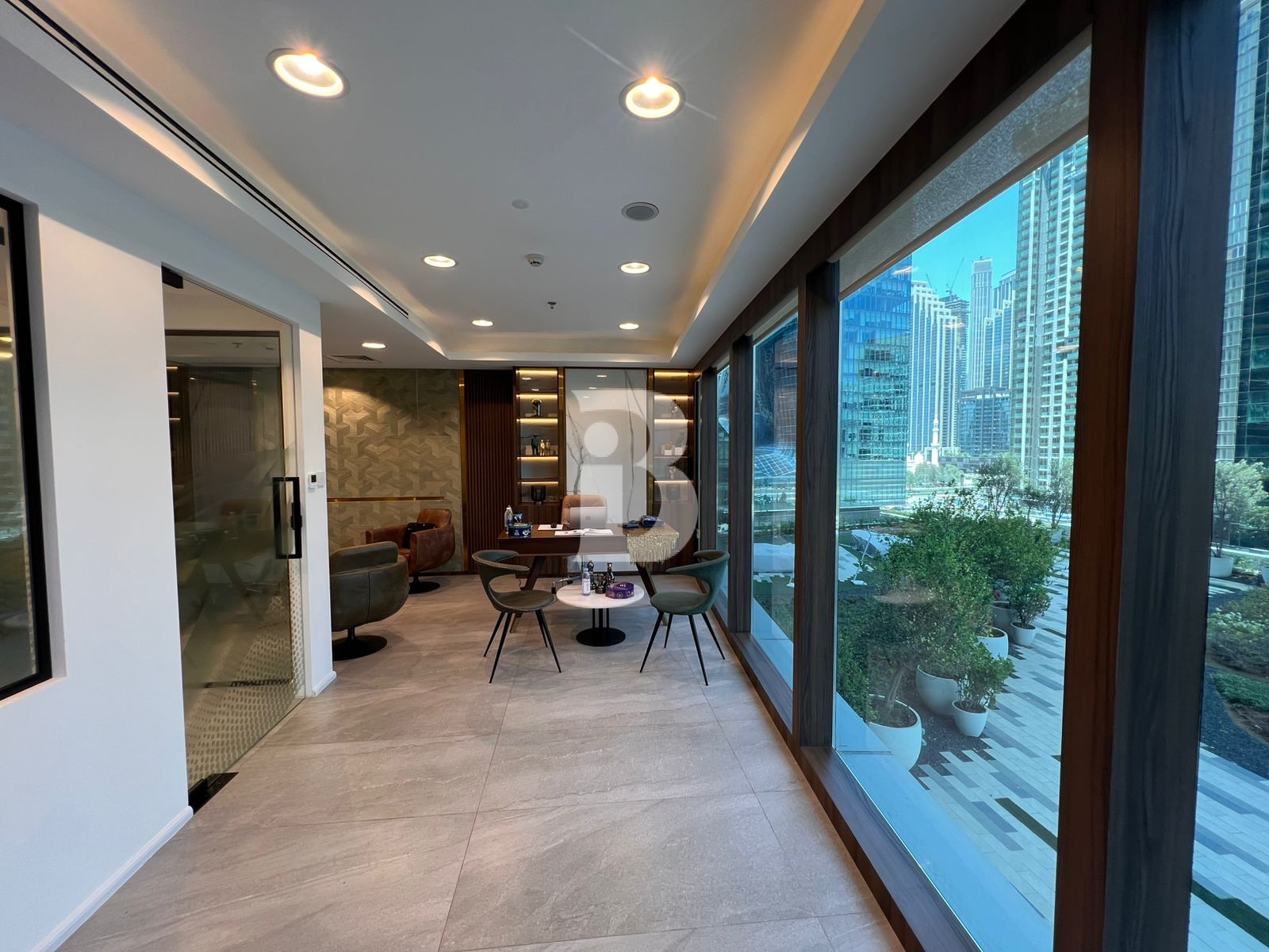 GRADE A TOWER | LUXURY FULLY FURNISHED | VACANT