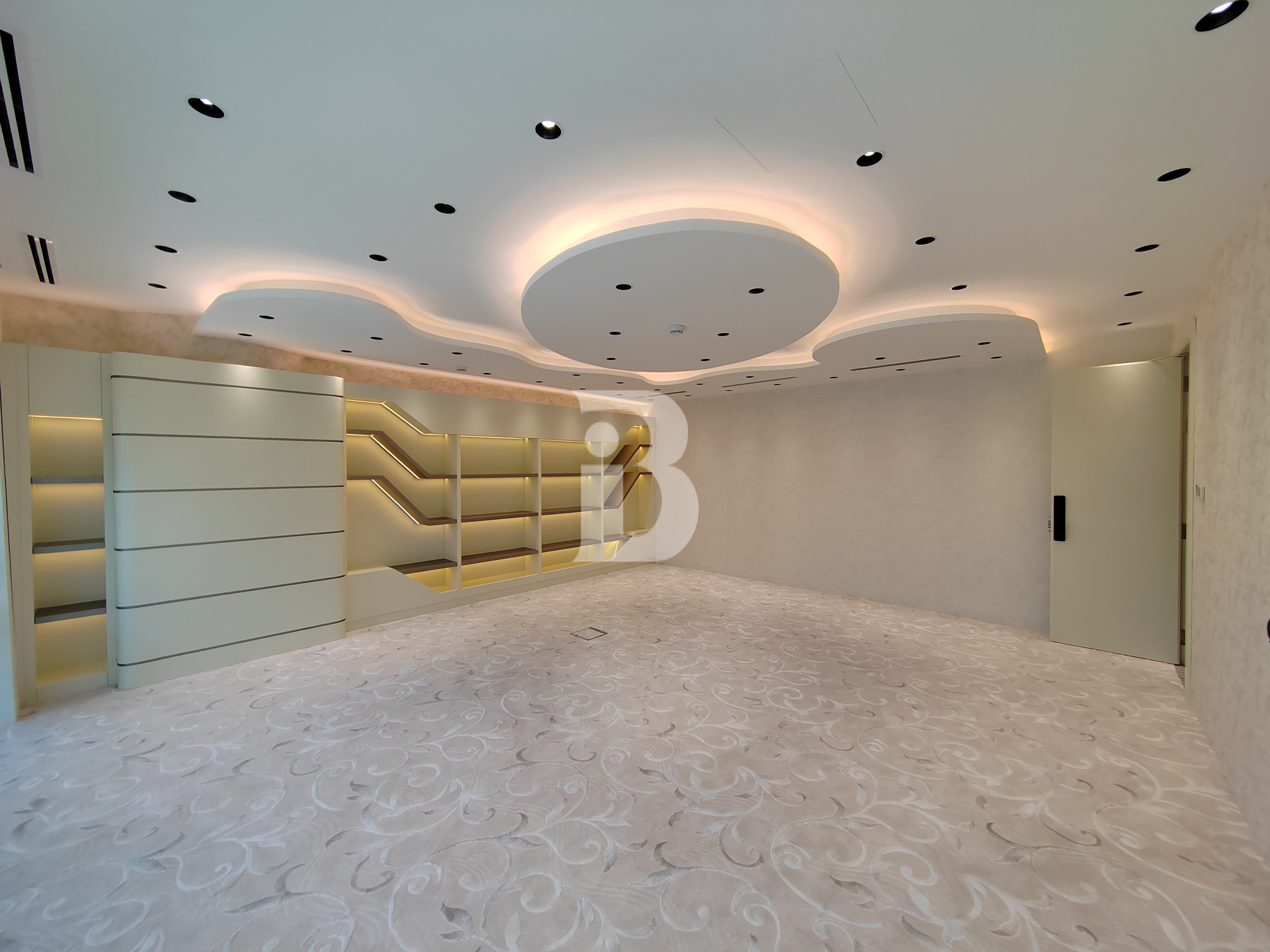 BILLS INCLUDED | Vacant | A grade Office