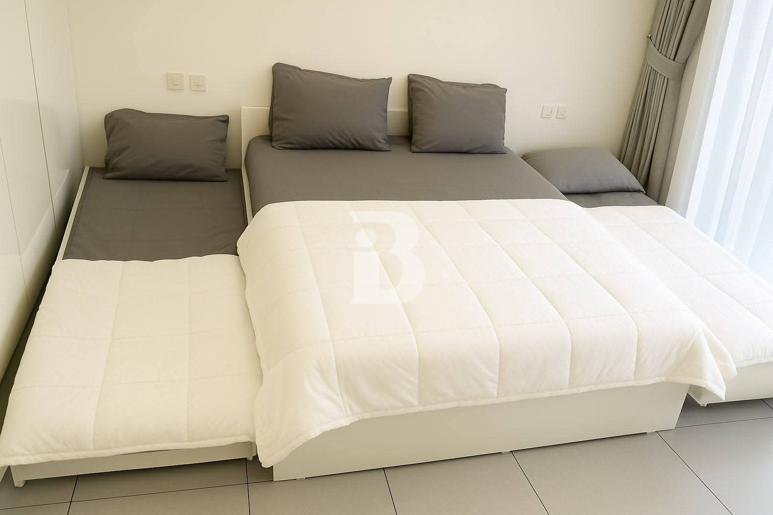 FULLY FURNISHED | READY TO MOVE | SPACIOUS LAYOUT