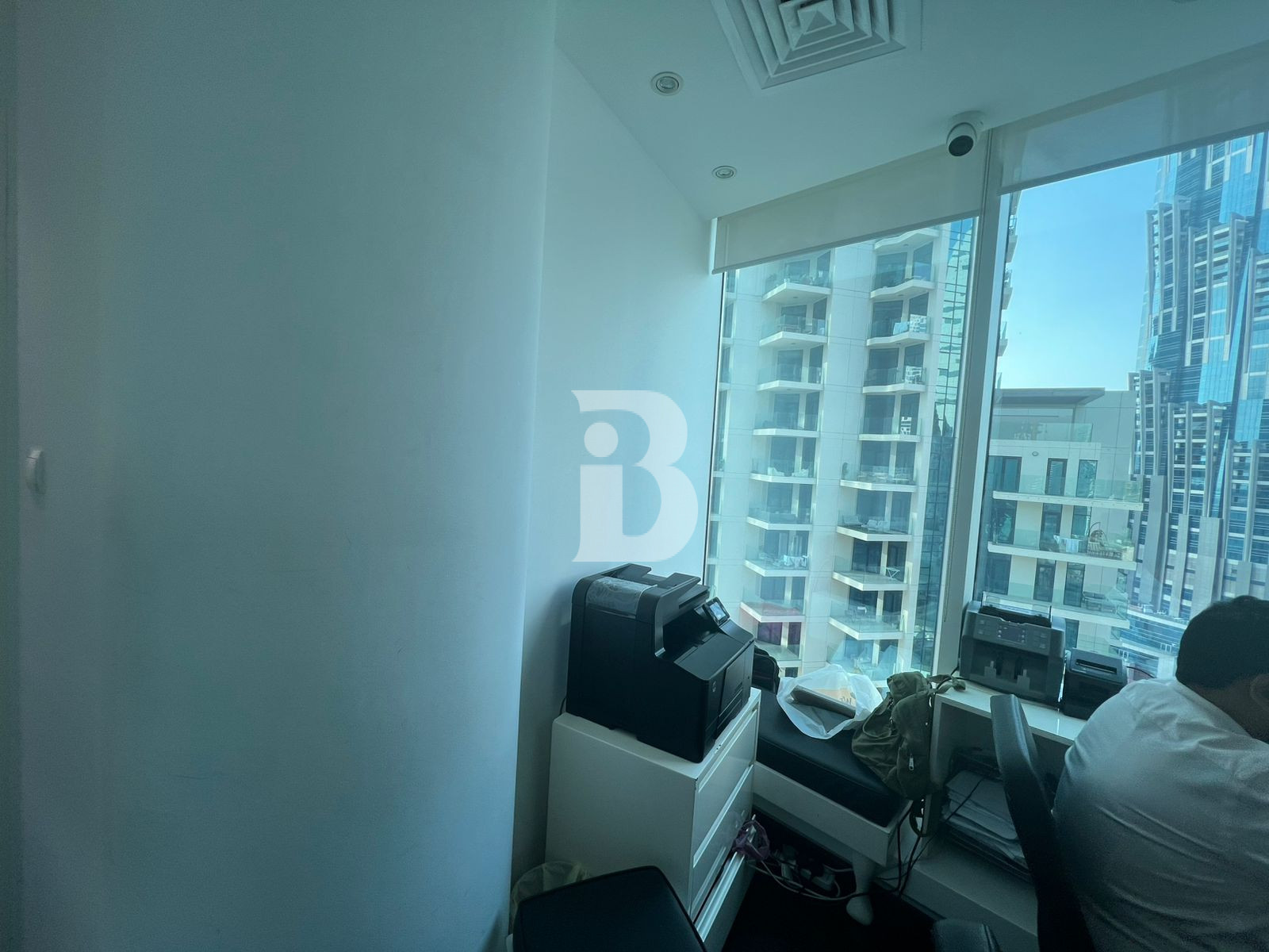 Vacant | Furnished Office | Prestigious Location