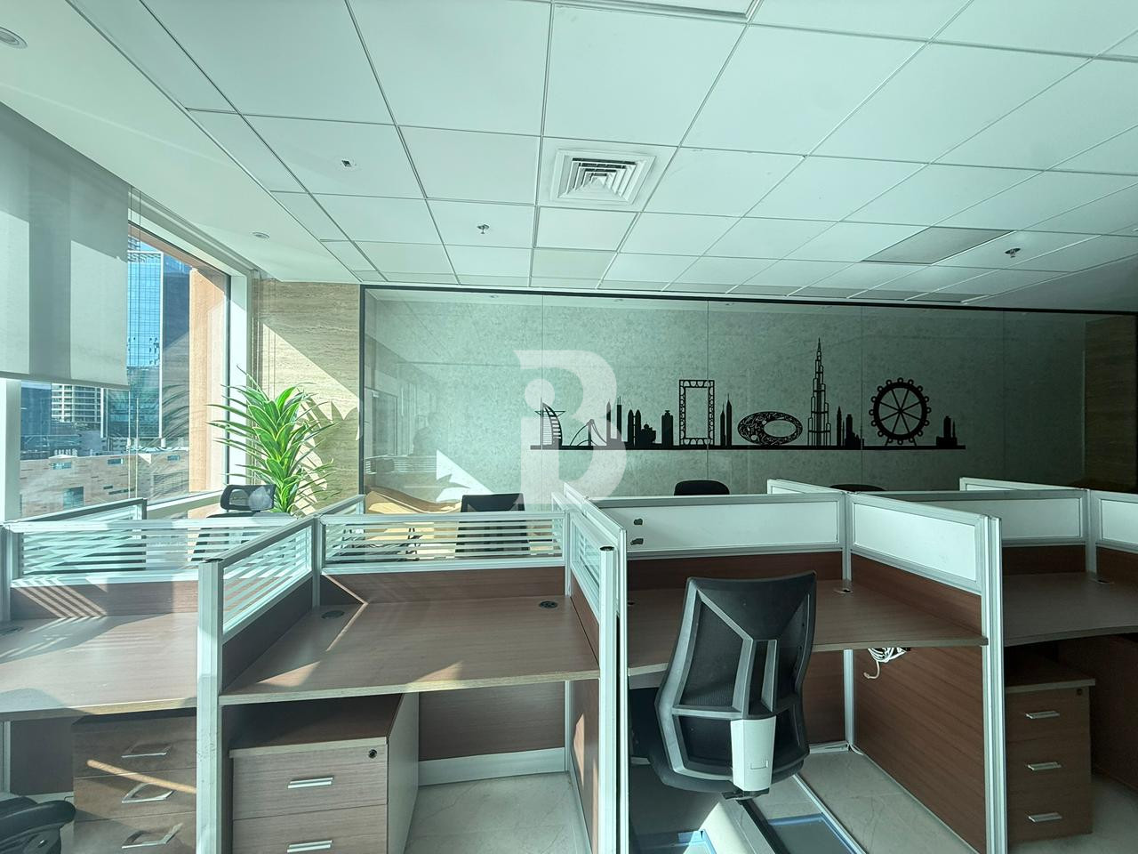 FURNISHED | IDEAL WORKSPACE | EXCELLENT LOCATION