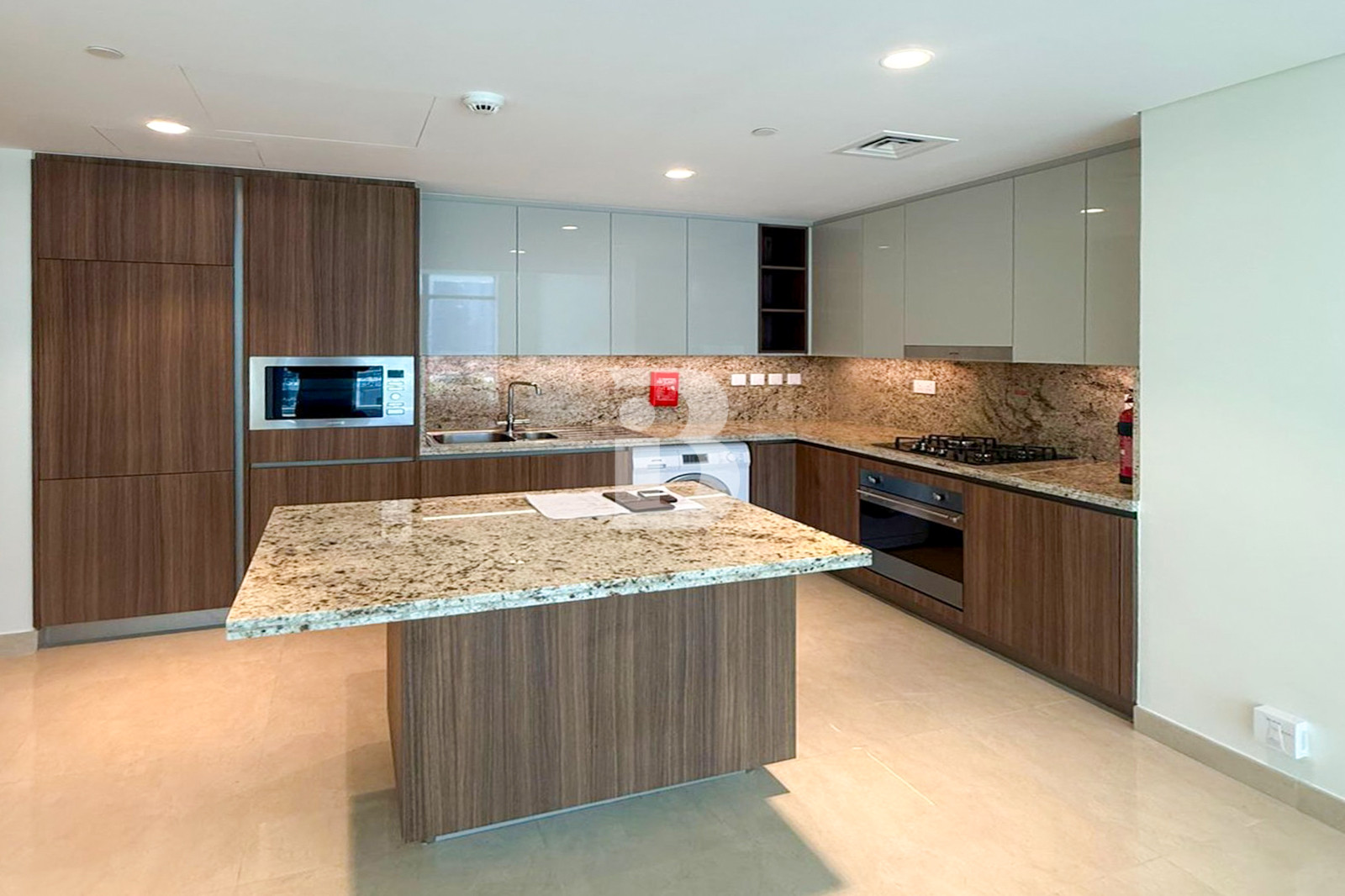 Brand New | Spacious | Ready to move in