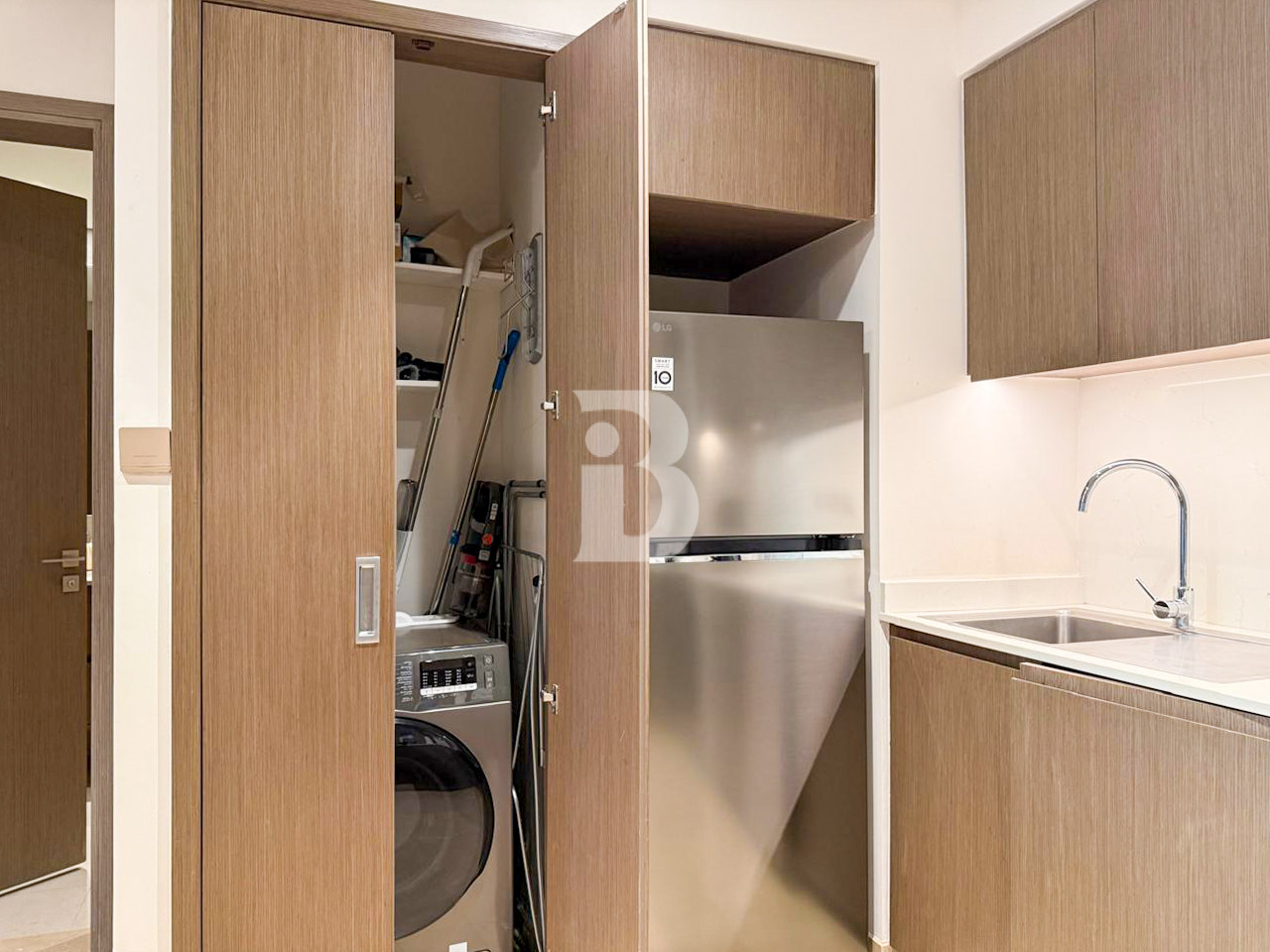 Motivated seller | Furnished | Grande - Opera District