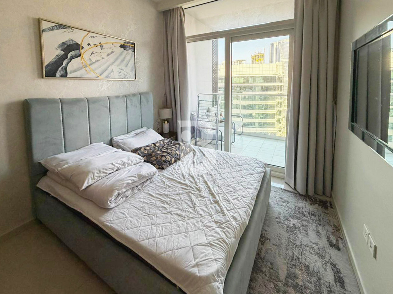 FULLY FURNISHED | CANAL VIEW | SPACIOUS