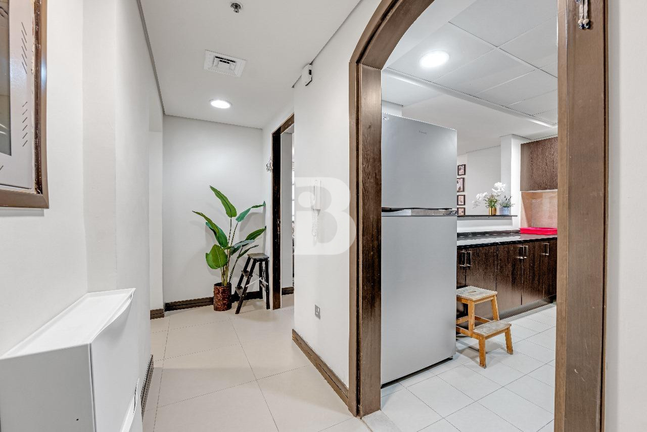 Available Fully Furnished 2 Bedroom Next Week