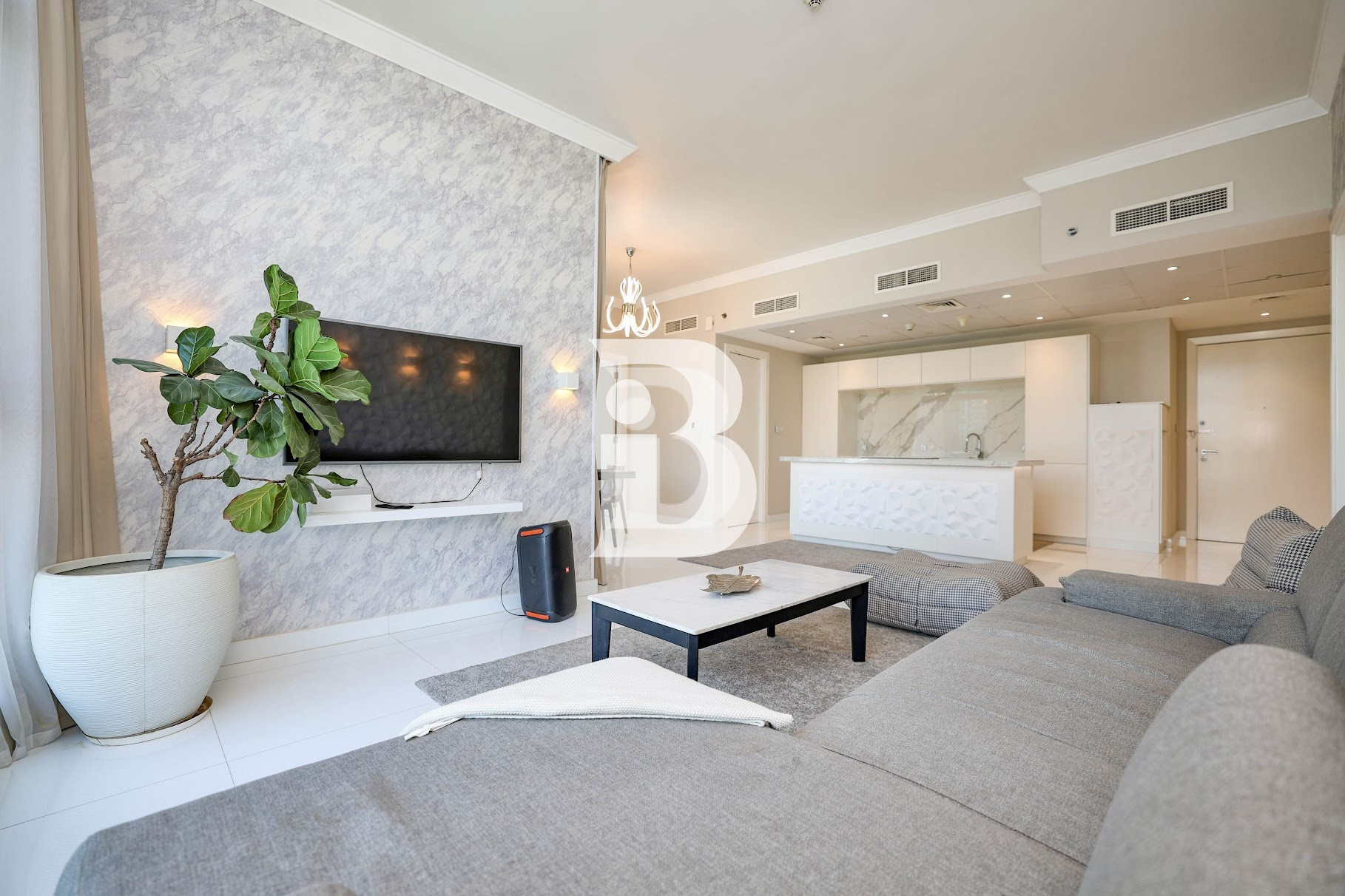 Renovated | Canal Views | Vacant