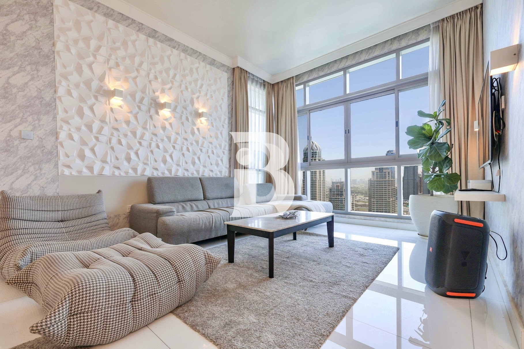 Renovated | Canal Views | Vacant