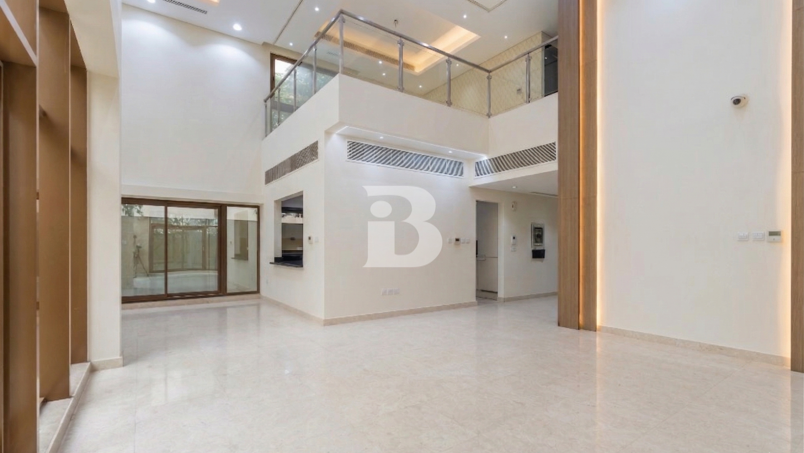 Priced to Sell | Vacant| Huge Layout