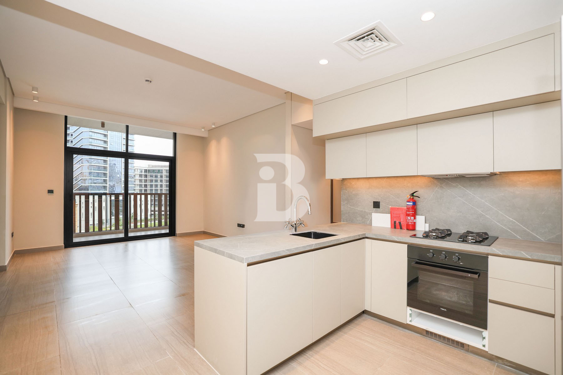 SEMI FURNISHED | POOL VIEW| BRAND NEW | VACANT