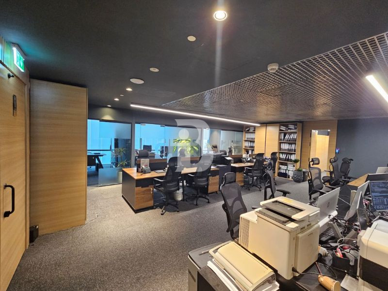 High-End Office | Breathtaking Views | Furnished 1