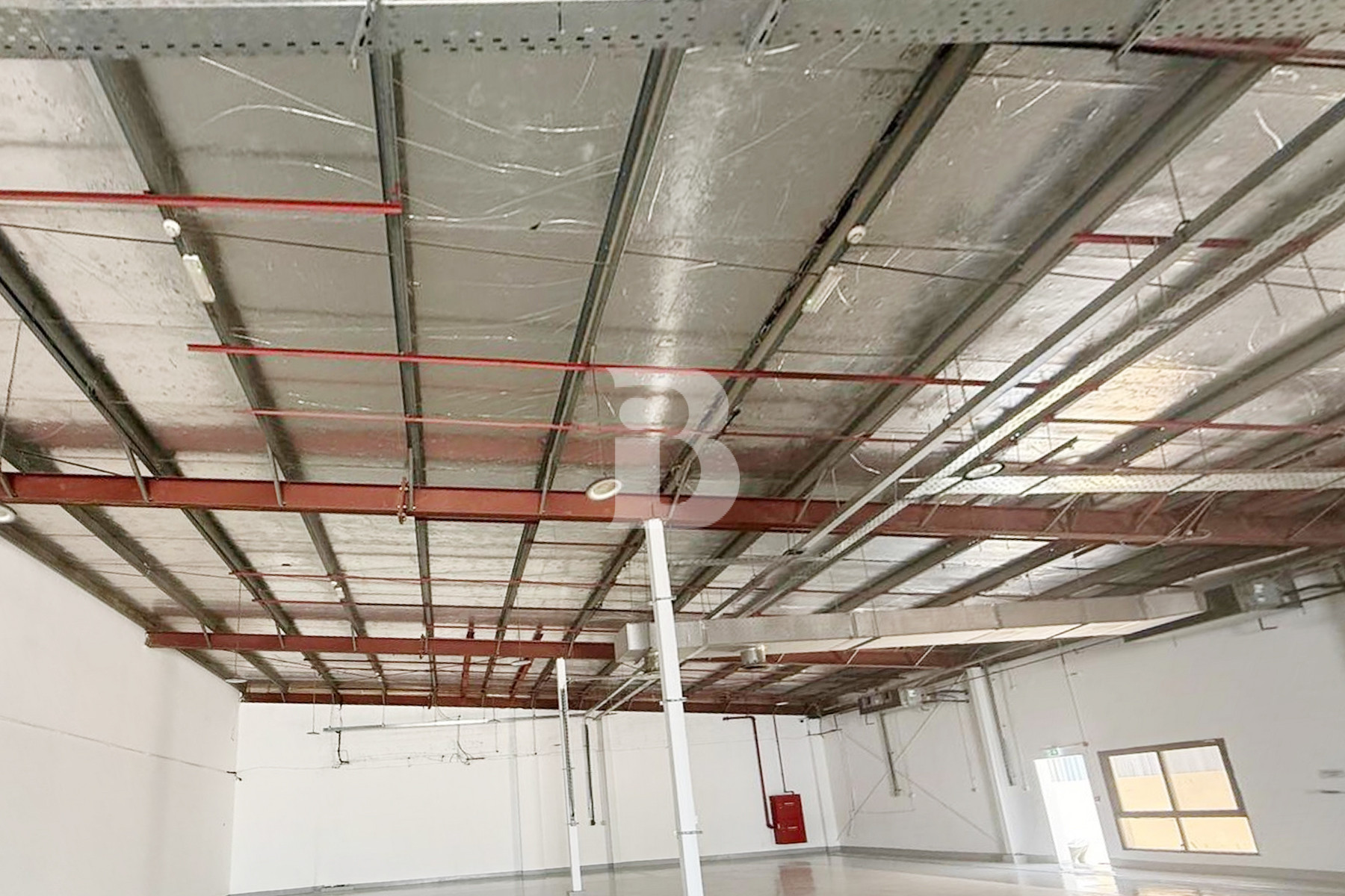 AC WH 5903 sqft openyard 4485 sqft With 250 KW