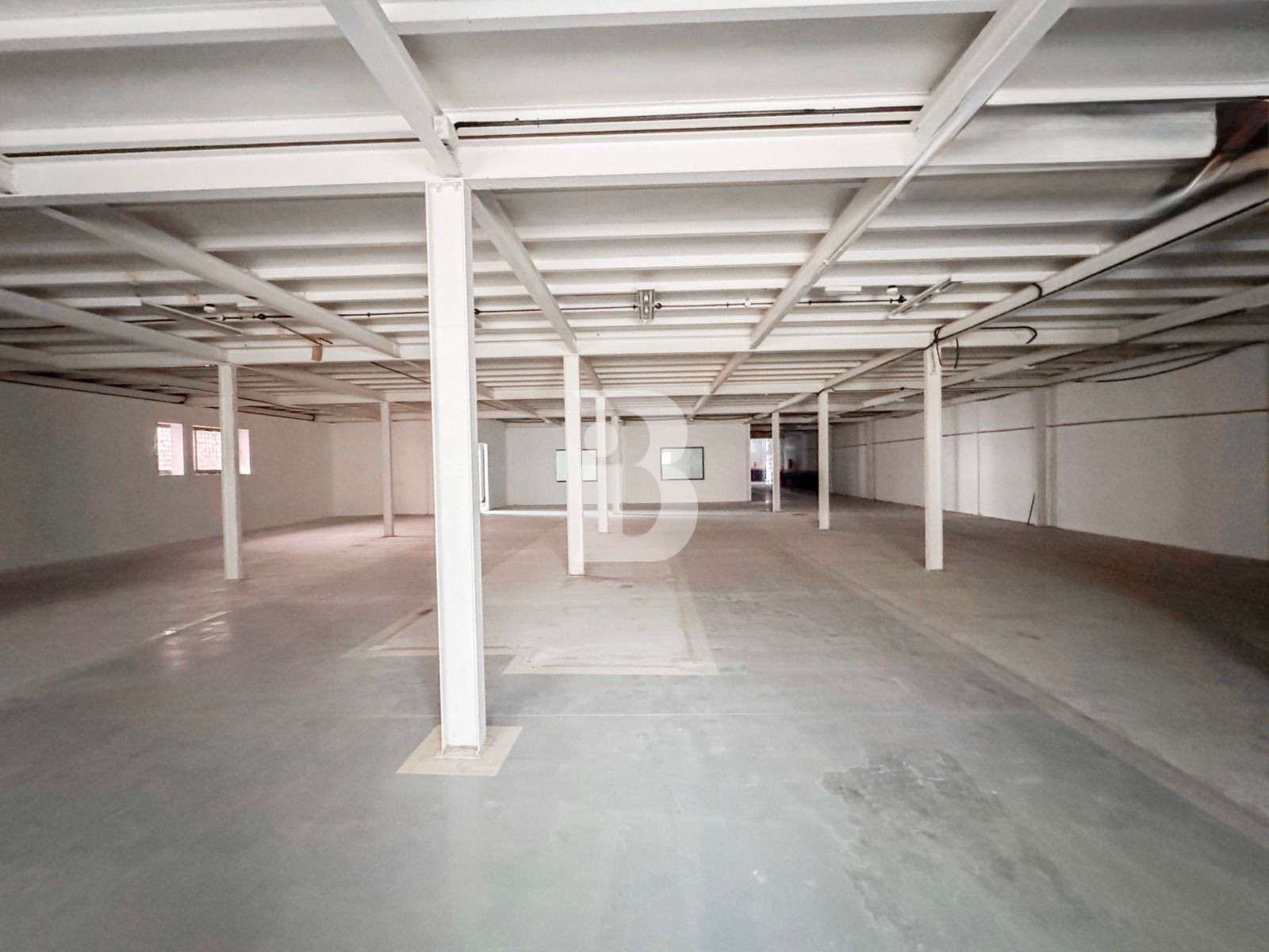 No DREC | Premium Warehouse | 100 + KW