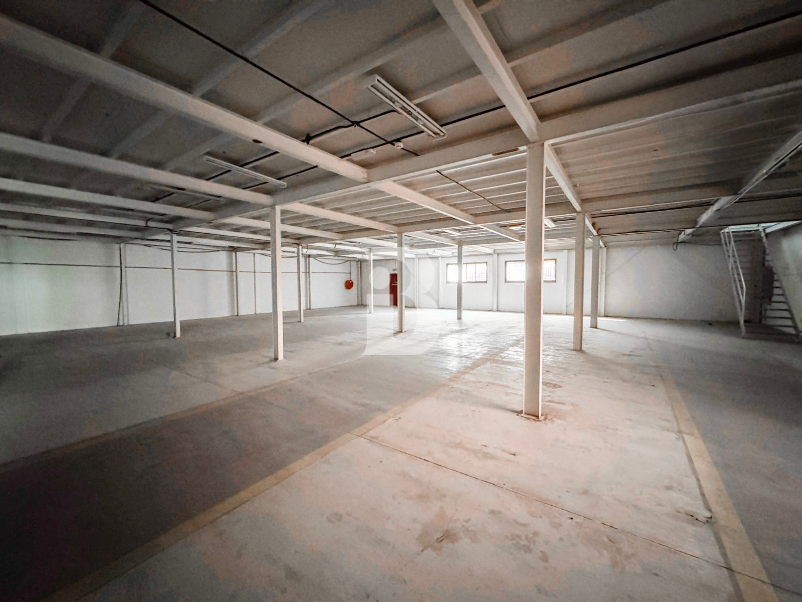 No DREC | Premium Warehouse | 100 + KW