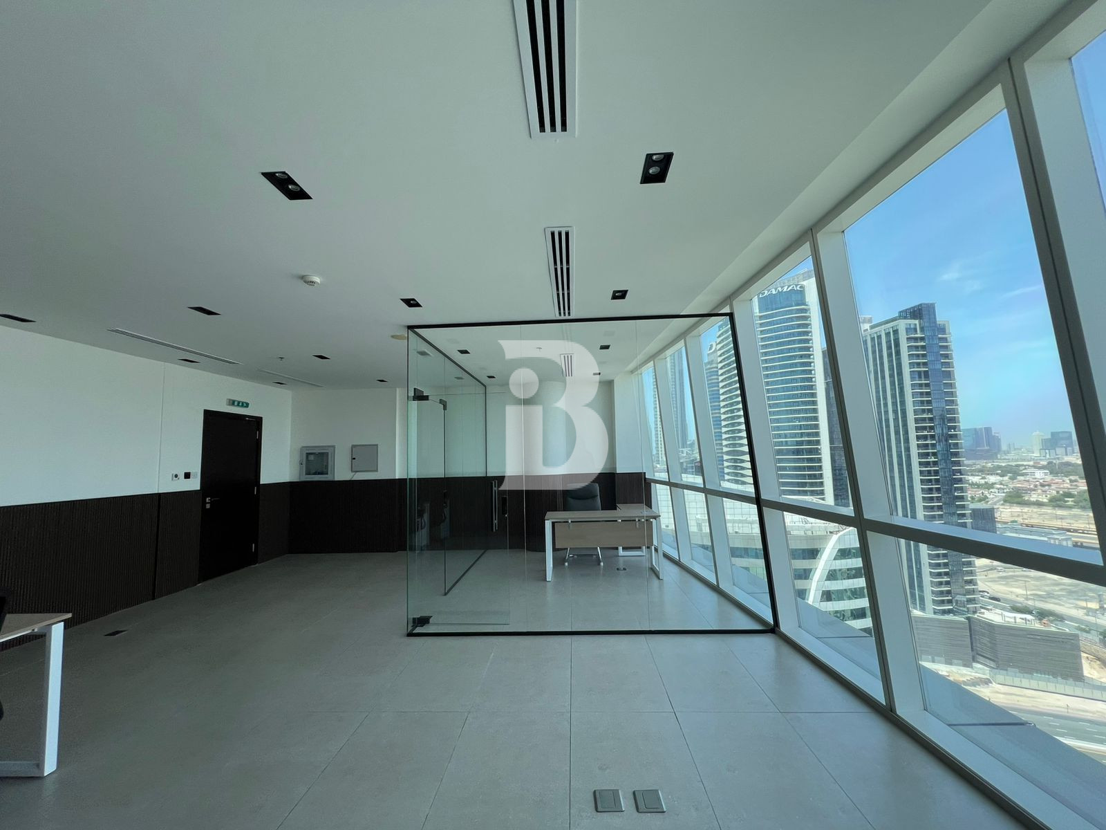 Vacant | Canal Facing | Great Value Deal